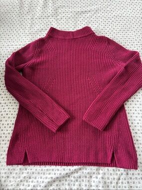 Talbots ribbed mock neck sweater, raspberry, 100% cotton, skits on sides, size M